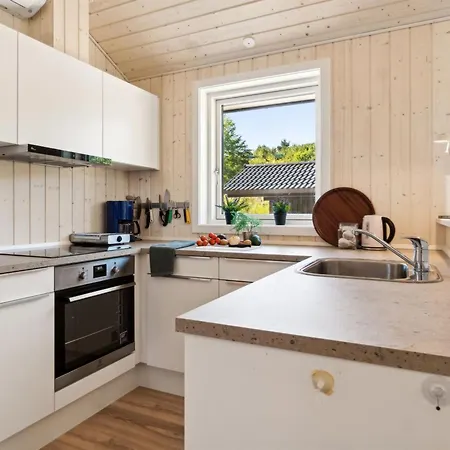 Vojdan - 600m From The Sea By Interhome Semesterbostad