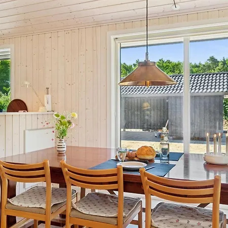 Semesterbostad Vojdan - 600m From The Sea By Interhome *