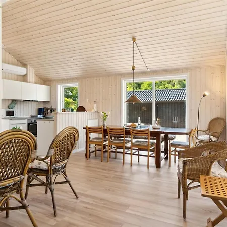 Vojdan - 600m From The Sea By Interhome * Fårevejle